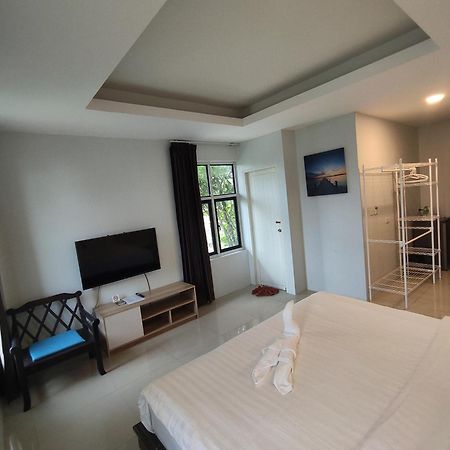 Baan Ampai Beach Hotel Hua Thanon  외부 사진