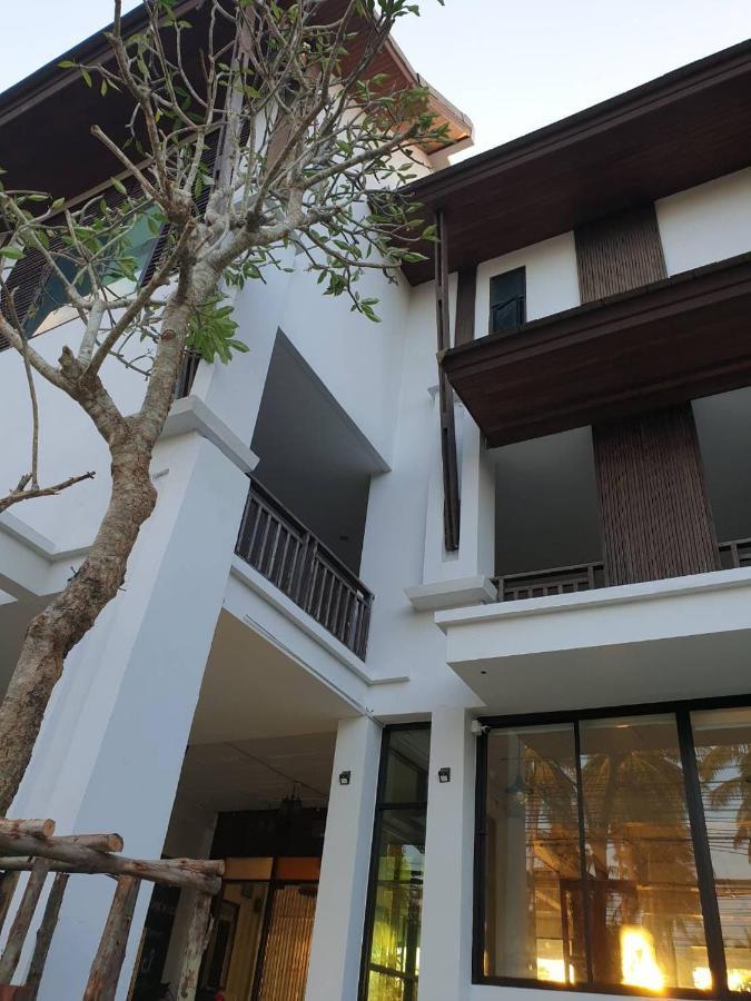Baan Ampai Beach Hotel Hua Thanon  외부 사진